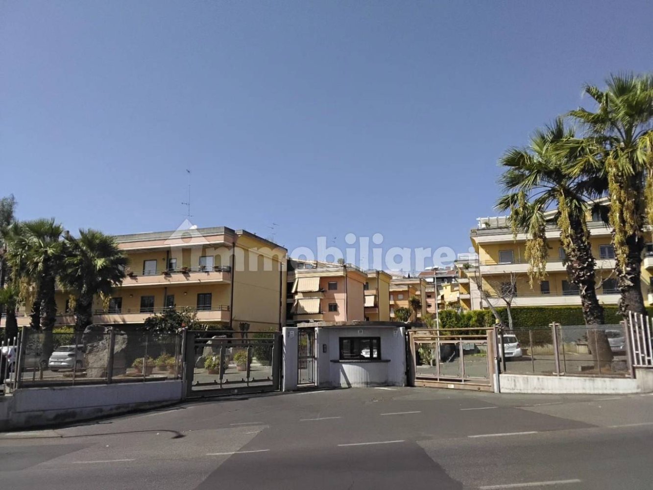 2 bedrooms Apartment in San Gregorio di Catania, Italy No. 324310
