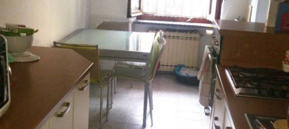 5-salle Maison à Front, Italy No. 55461 6