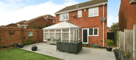 4 bedrooms House in Margate, United Kingdom No. 10608 3