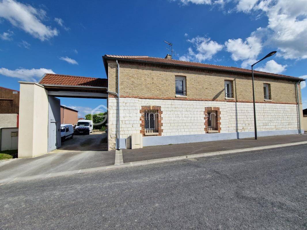 4 bedrooms House in Thibie, France No. 64383