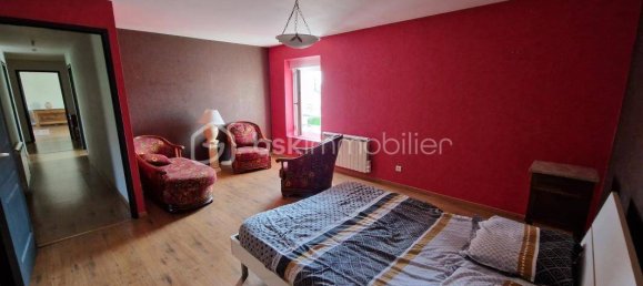 4 bedrooms House in Thibie, France No. 64383 17