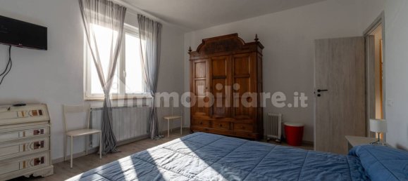 Villa T2 em Livorno, Italy N.º 352529 25