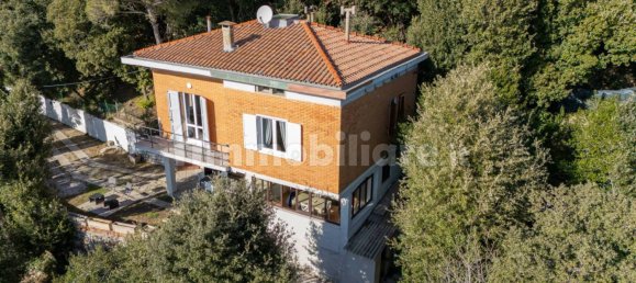 Villa T2 em Livorno, Italy N.º 352529 7