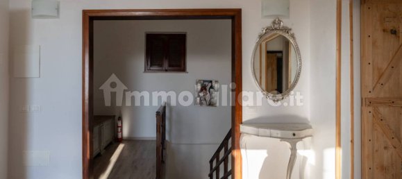 Villa T2 em Livorno, Italy N.º 352529 24