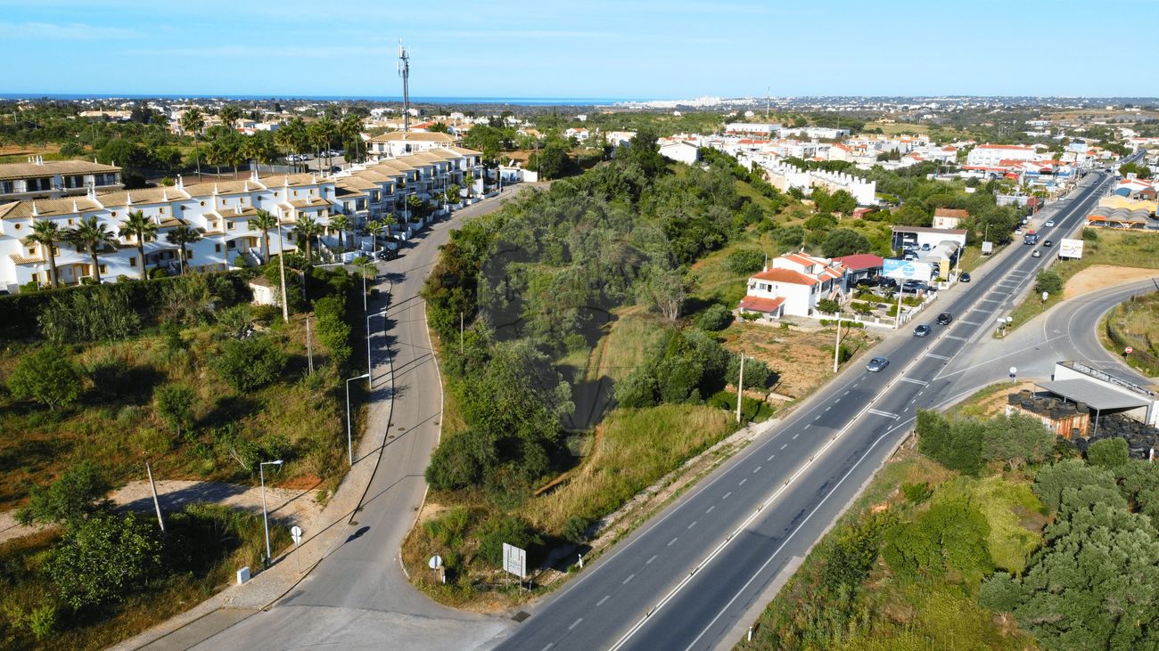  Land in Guia, Portugal No. 67625