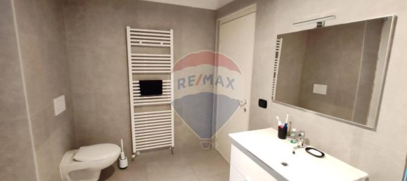 Квартира с 3 комнатами в Луино, Италия № 233166 18