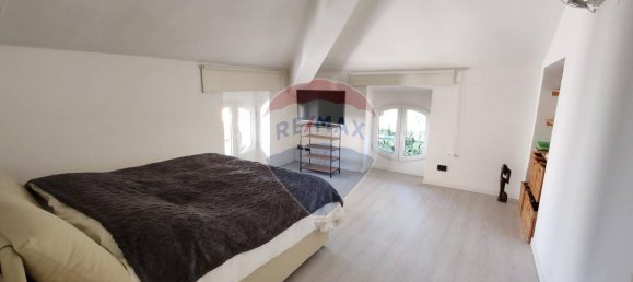 Квартира с 3 комнатами в Луино, Италия № 233166 12