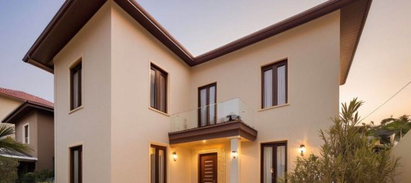 4 bedrooms Villa in Milan, Italy No. 247960 2