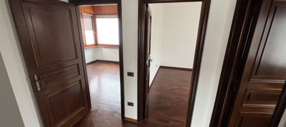 10 rooms Apartment in Ancona, Italy No. 216544 19