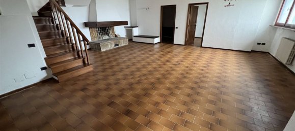 10 rooms Apartment in Ancona, Italy No. 216544 4