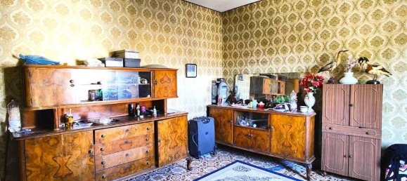 Apartamento de 2 dormitorios en Foggia, Italy No. 372878 3