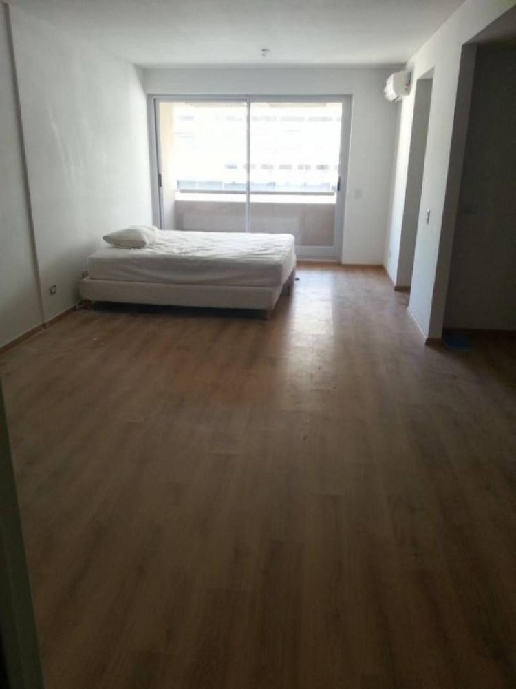 51m² Office in Buenos Aires, Argentina No. 106393