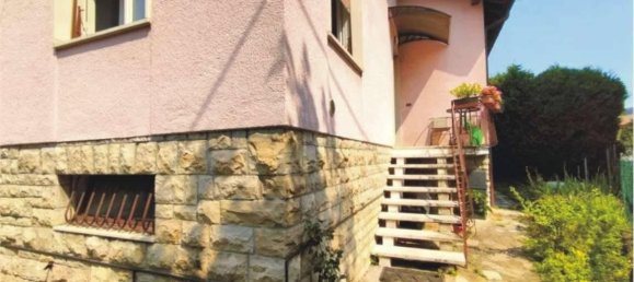 Casa de 4 habitaciónes en Curno, Italy No. 42228 28