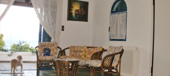 3 bedrooms Property in Malesina, Greece No. 7575 11