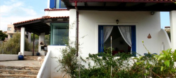 3 bedrooms Property in Malesina, Greece No. 7575 4