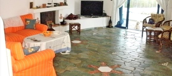 3 bedrooms Property in Malesina, Greece No. 7575 12