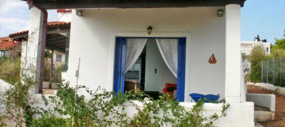 3 bedrooms Property in Malesina, Greece No. 7575 2