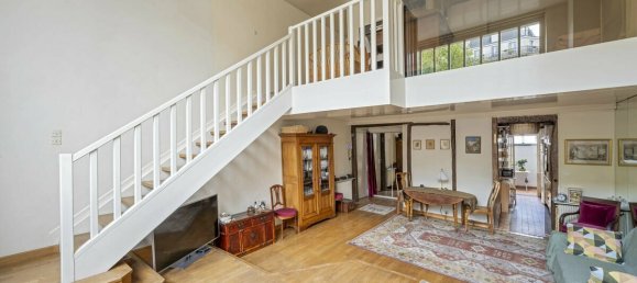 2 bedrooms Castles in Paris, France No. 182377 7