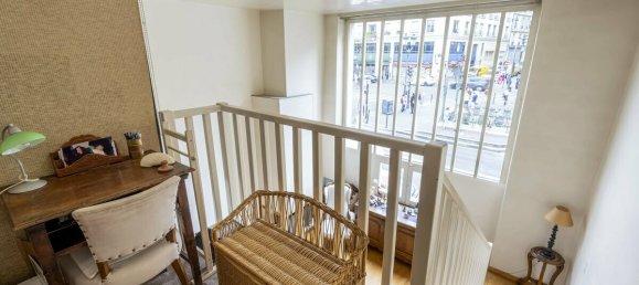 2 bedrooms Castles in Paris, France No. 182377 10