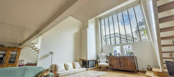 2 bedrooms Castles in Paris, France No. 182377 3