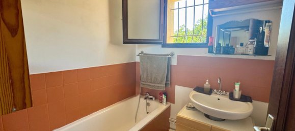 Casa de 5 dormitorios en Marseille, France No. 348563 16