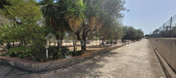 Villa de 4 dormitorios en Augusta, Italy No. 46462 6