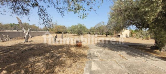 Villa de 4 dormitorios en Augusta, Italy No. 46462 3