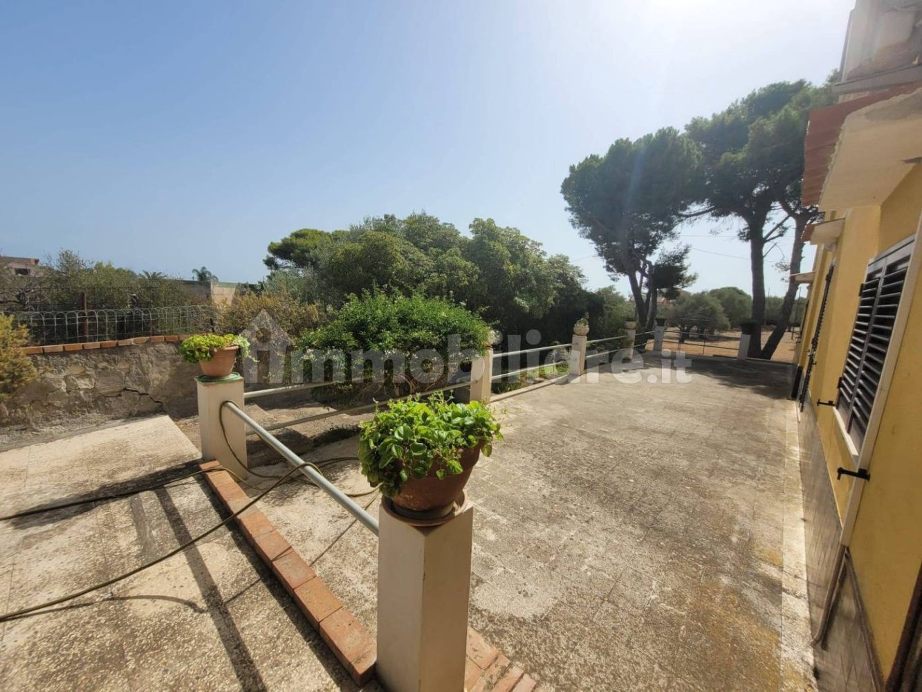 Villa de 4 dormitorios en Augusta, Italy No. 46462