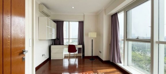 3 bedrooms Apartment in Tay Ho, Vietnam No. 648 18