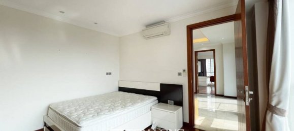 3 bedrooms Apartment in Tay Ho, Vietnam No. 648 16