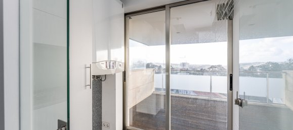 4 bedrooms Apartment in Porto, Portugal No. 120522 32