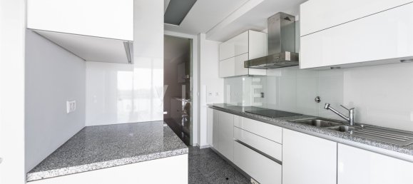 4 bedrooms Apartment in Porto, Portugal No. 120522 30
