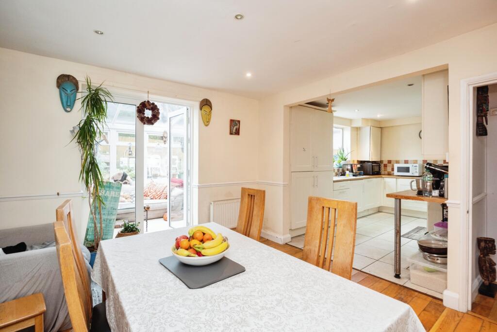 5 chambres Maison à Tunbridge Wells, United Kingdom No. 10446