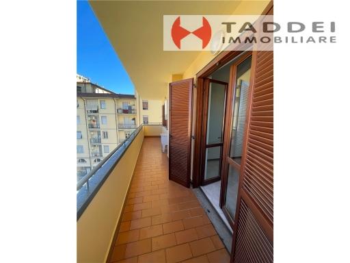 2 rooms Apartment in Florence, Italy No. 33650