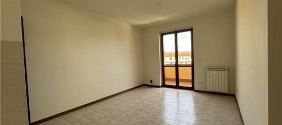 2 rooms Apartment in Florence, Italy No. 33650 4