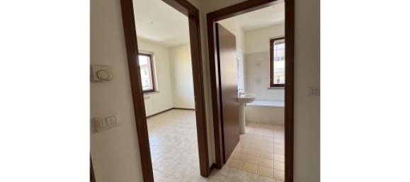 2 rooms Apartment in Florence, Italy No. 33650 10