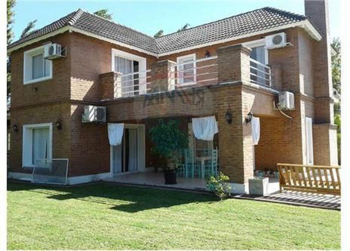 4 bedrooms House in Tigre, Argentina No. 56354