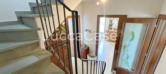 3غرفة شقة في Lucca, Italy رقم 308894 17