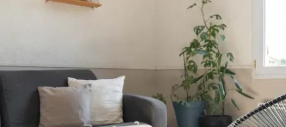 Duplex T2 em Aubagne, France N.º 339622 3