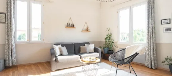 Duplex T2 em Aubagne, France N.º 339622 4