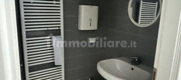 2 rooms Commercial property in Ravenna, Italy No. 154805 5