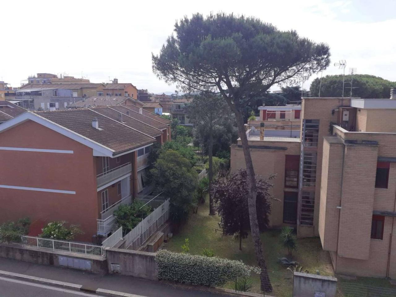 3-salle Appartement à Rome, Italy No. 170547