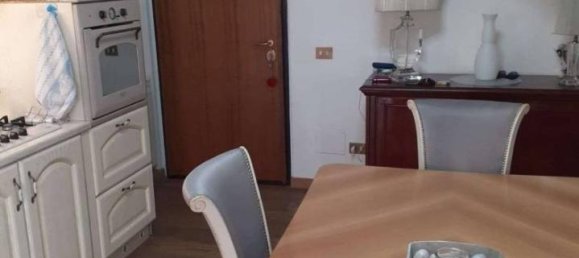 3-salle Appartement à Rome, Italy No. 170547 4