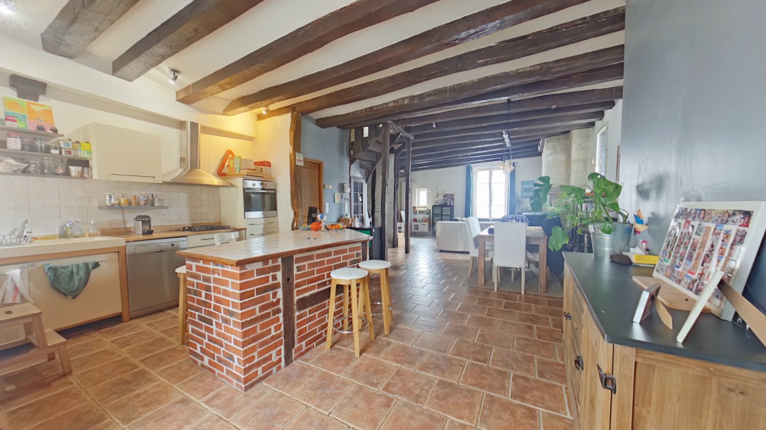 Dúplex de 3 dormitorios en Tours, France No. 159492