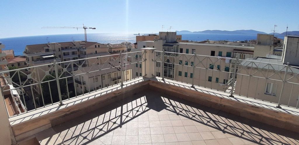 4 bedrooms Penthouse in Alghero, Italy No. 63346