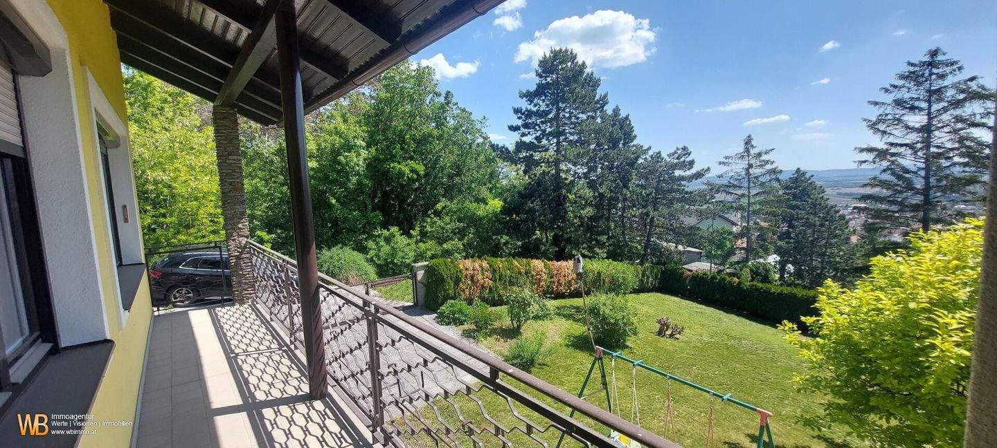 6 rooms House in Grosshoflein, Austria No. 132629