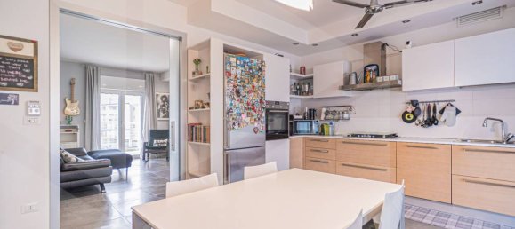 3-Zimmer Wohnung in Bari, Italy, Nr. 20671 13