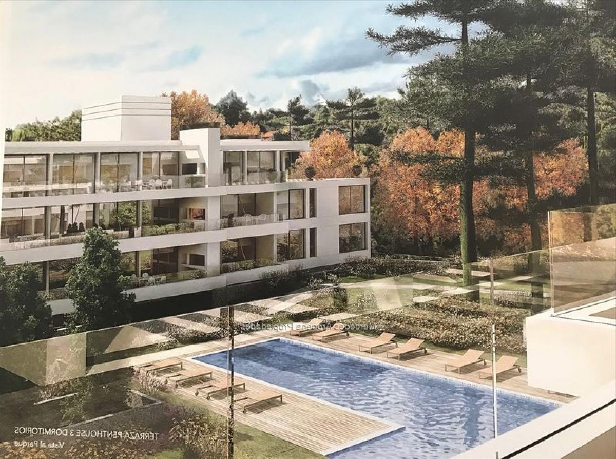 4 chambres Appartement à Montevideo, Uruguay No. 6413