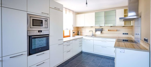 Дуплекс с 4 спальнями в Баден-Вюртемберг, Германия № 30070 12