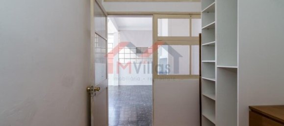 7 Schlafzimmer Doppelhaus in Loule, Portugal, Nr. 306343 11